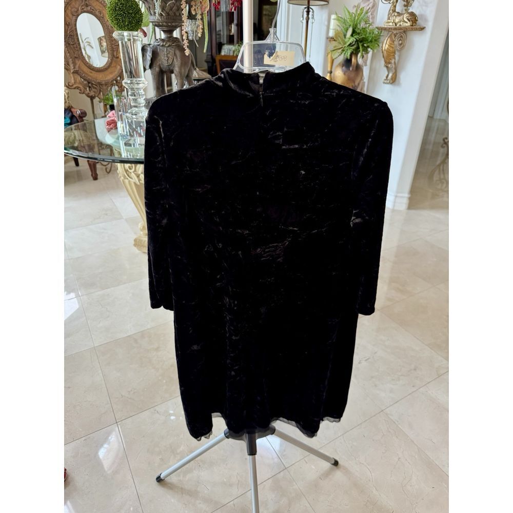 M - Simply Vera by Vera Wang Black Crushed Velvet Dress Modern High Neck Dress - Picture 3 of 11